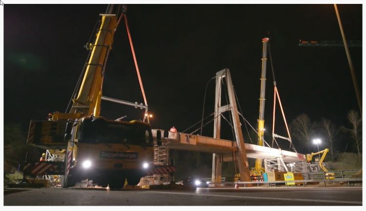 Abbruch der bestehenden Schrägseilbrücke